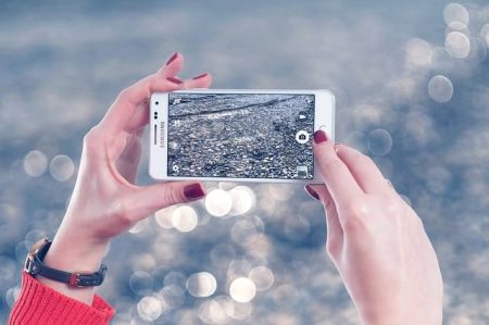 10 Cool Tricks to Take Better Photos with Your Smartphone - TechFriend.IN